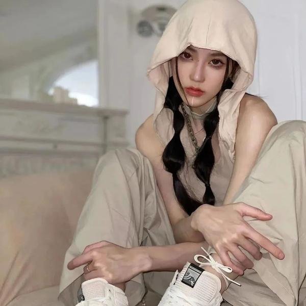 艳尸奇案
